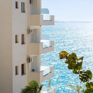 4* Ξενοδοχείο Blue Bay